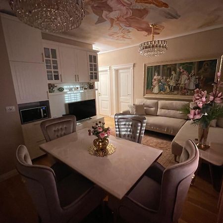 Deoni Apartment Luxury Тирана Экстерьер фото