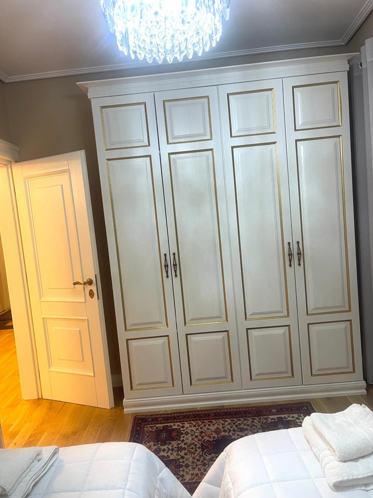 Deoni Apartment Luxury Тирана Экстерьер фото