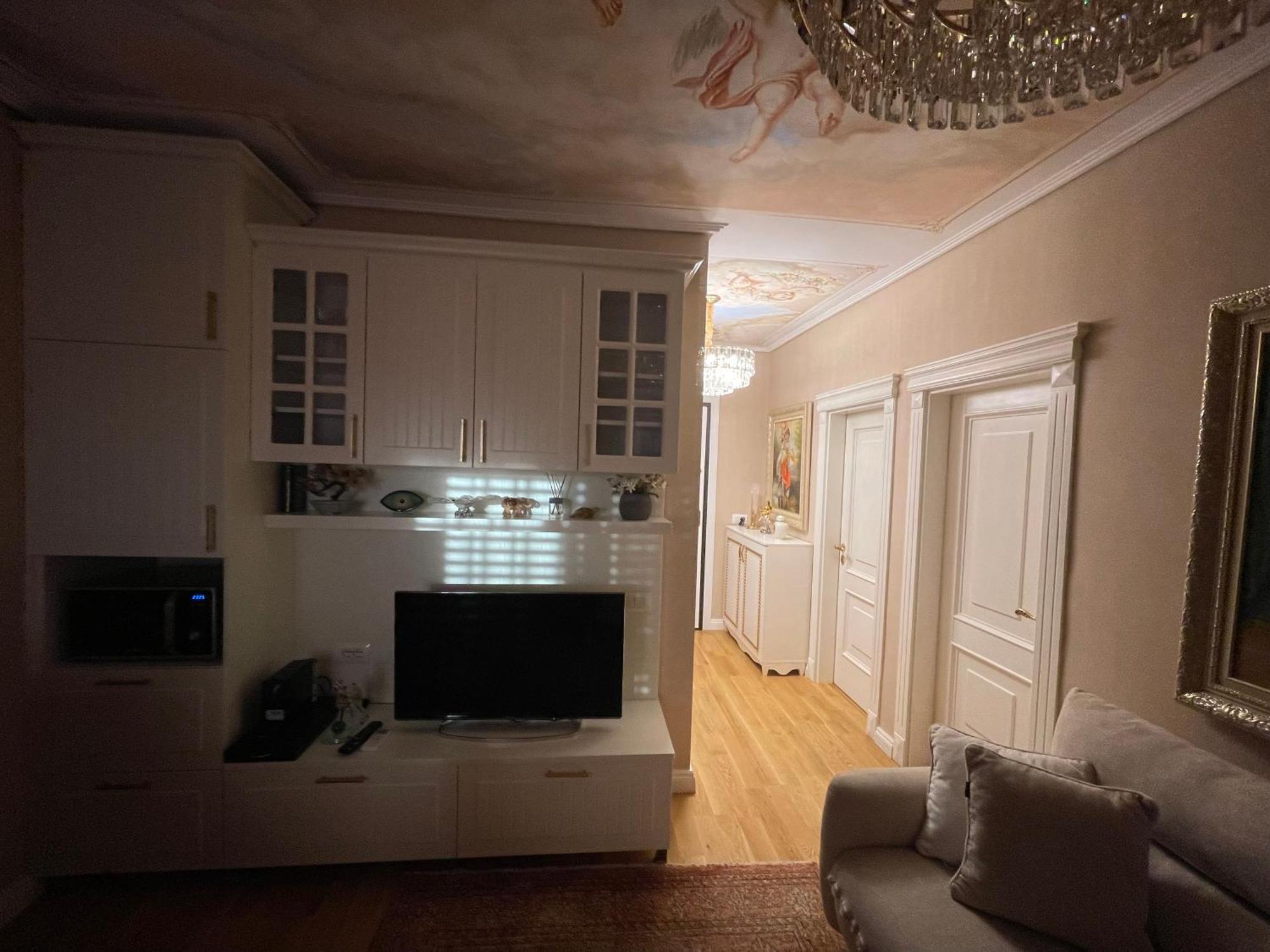 Deoni Apartment Luxury Тирана Экстерьер фото