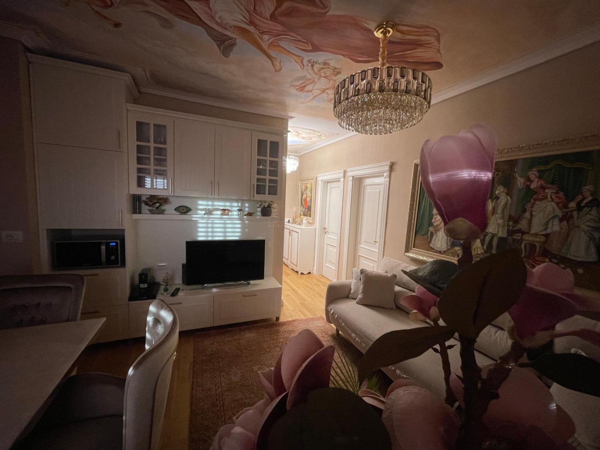 Deoni Apartment Luxury Тирана Экстерьер фото